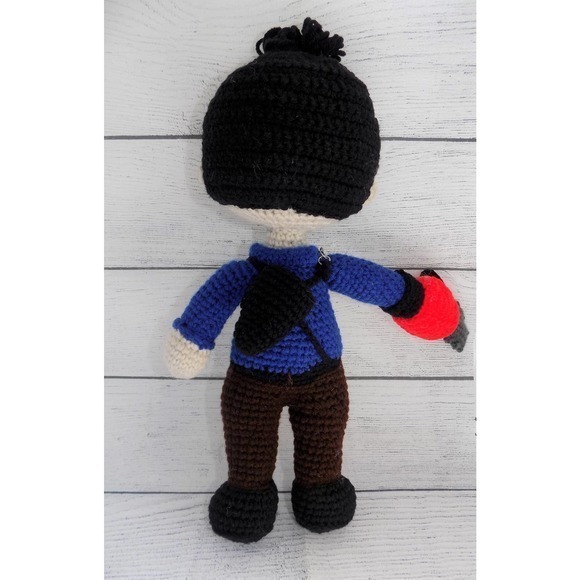 Evil Dead‎ - Ash Crochet Doll - Picture 7 of 10